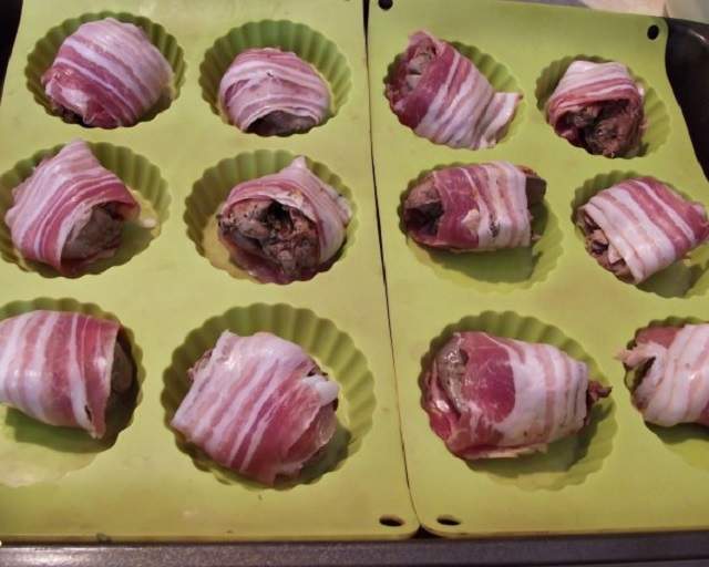 REŢETA ZILEI: MARŢI - Ficăţei de pui înveliţi în bacon! Îţi lasă gura apă