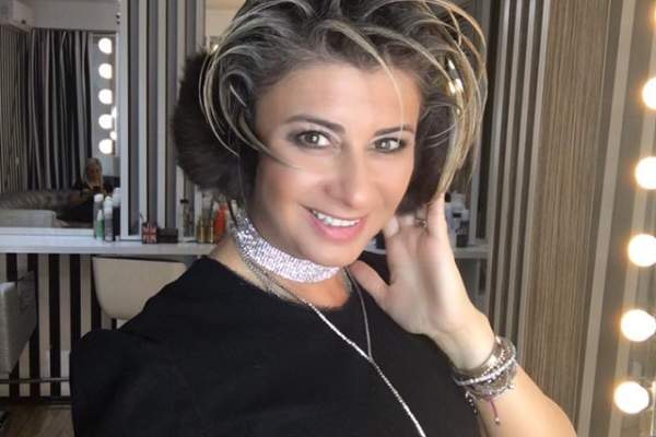 Anamaria Prodan l-a înnebunit pe un fotbalist al Stelei! Apariţie de senzaţie a sexy-impresarei! / FOTO