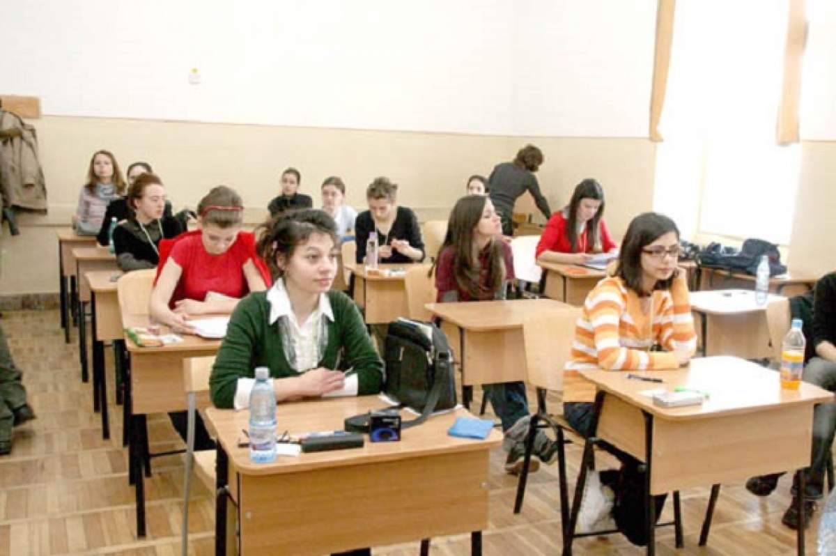 Schimbare majoră în învățământul românesc! Câte ore vor sta elevii la școală