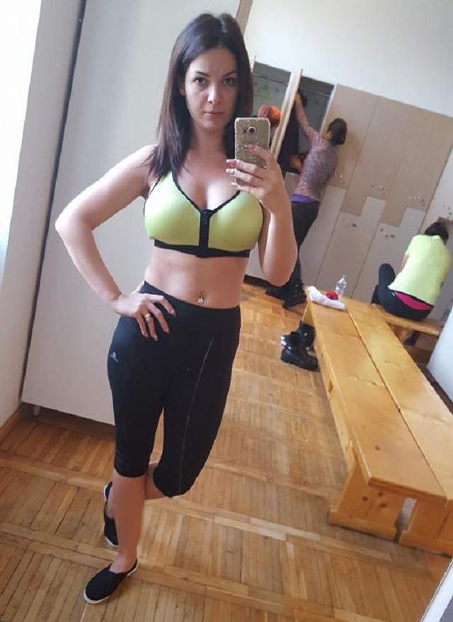 FOTO / Deea Maxer ajunge bombă sexy! S-a apucat de sport şi a apărut cu nişte sâni imenşi