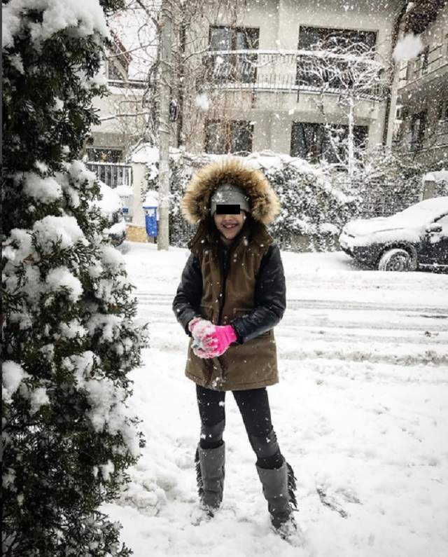 Vedetele care s-au luptat cu nămeţii! Au muncit, dar s-au şi pozat