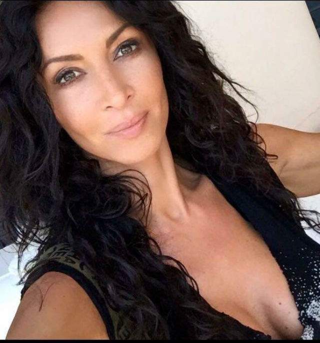 FOTO / Mihaela Rădulescu nu se lasă! Diva de la Monaco a apelat din nou la medicul estetician! O mai recunoşti?!