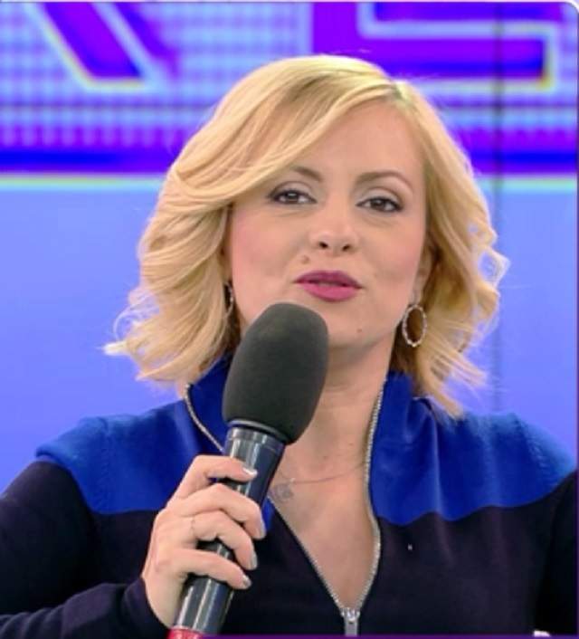 Până când va mai prezenta Simona Gherghe emisiunea "Acces Direct"! "Am văzut că am înlocuitor"