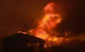 VIDEO / Incendii uriaşe în California! Sunt peste 10 morţi şi 100 de răniţi