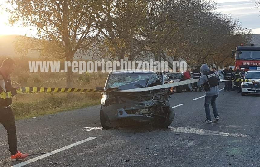 FOTO / Accident cumplit în Buzău! Cinci persoane sunt implicate