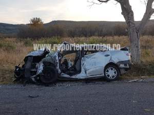 FOTO / Accident cumplit în Buzău! Cinci persoane sunt implicate