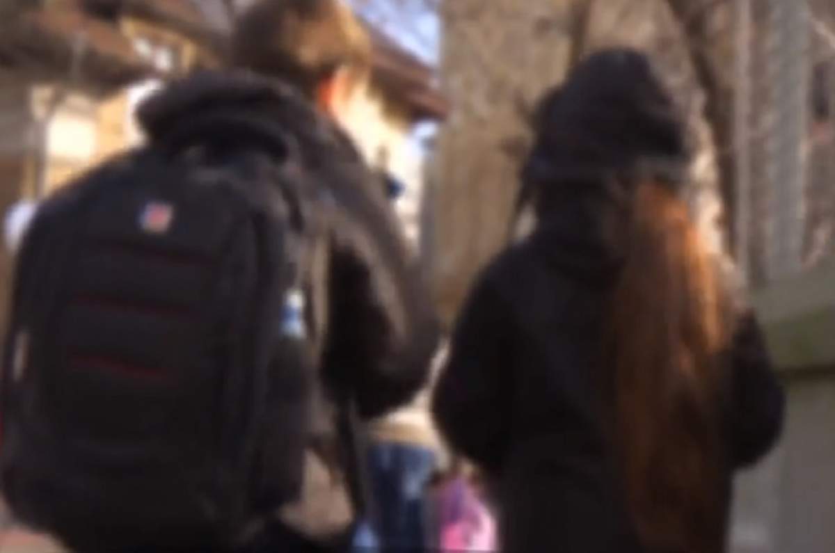 VIDEO / Ai cancer, n-ai voie să mergi în excursie! Caz șocant într-o școală din Botoșani