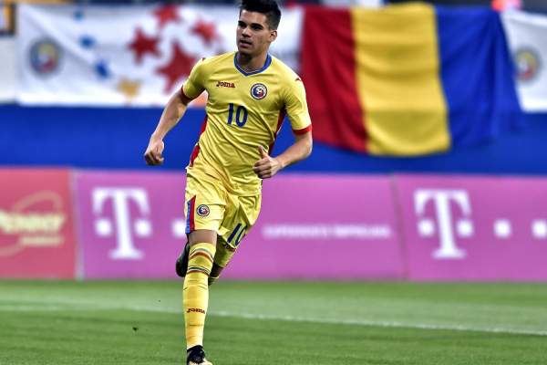 Încurcate sunt iţele fotbalului! Ignorat de antrenorul Fiorentinei, Ianis Hagi are presa din Italia la picioare!