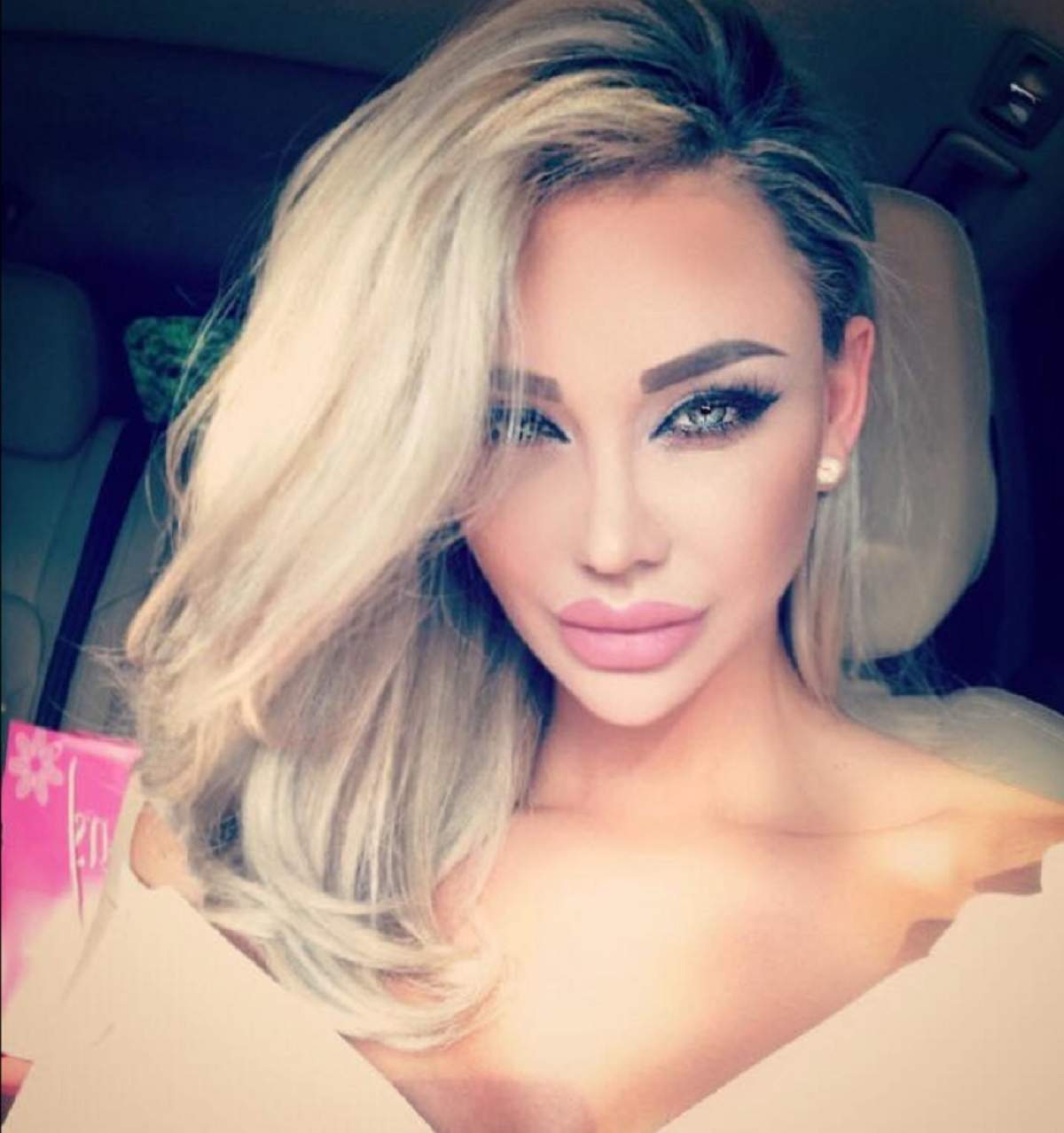 FOTO / Ploaia aduce schimbări! Bianca Drăguşanu a trecut de la blond la roşcat: "Ce poţi să faci pe vremea asta?"