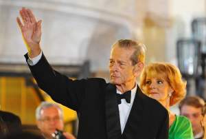 Regele Mihai împlinește 96 de ani! Ultimele INFORMAȚII despre starea de sănătate a Majestății Sale