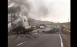 Accident mortal în Cluj! Șoferul unui autoturism a fost decapitat după impactul cu o cisternă care a luat foc