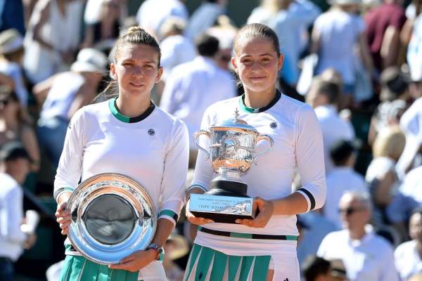 Duel de foc la Beijing! Ostapenko a eliminat-o pe Sorana Cîrstea şi va juca în semifinale cu Simona Halep!