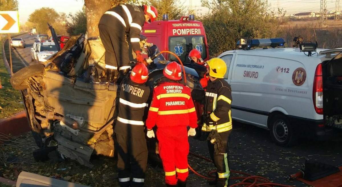 FOTO / Accident grav în Capitală! Două persoane au murit după ce trei maşini s-au ciocnit