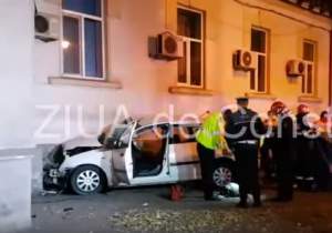 VIDEO / Accident grav în Constanţa! Doi tineri au murit pe loc