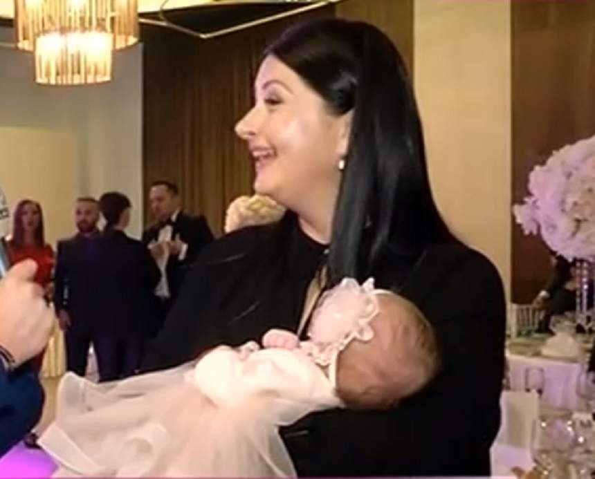 Gabriela Cristea a renunţat la mofturile ei pentru fiica sa: "Mami nu a avut cu ce să se îmbrace"