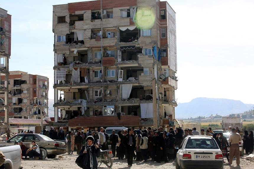 FOTO / Fotografiile morții! Cum arată zona care a fost lovită de cutremurul care a ucis peste 400 de oameni și a rănit alte câteva mii