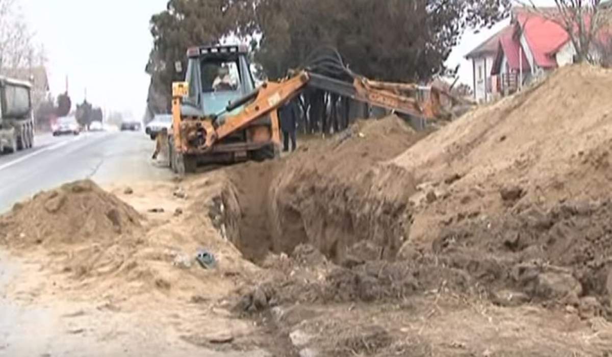 Un tânăr din Craiova şi-a găsit sfârşitul după ce un excavator a căzut peste el