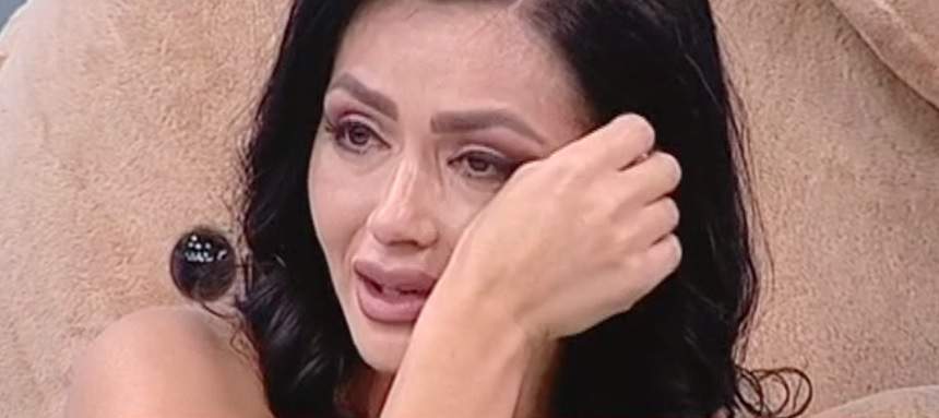 VIDEO / Raluca Dumitru, în lacrimi în platoul "Star Matinal"! "Nu mai pot să vorbesc!"