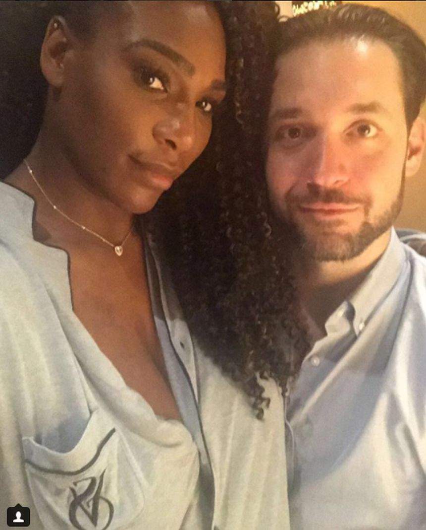 Serena Williams şi tatăl fetiţei sale s-au CĂSĂTORIT. Sportiva nu şi-a lăsat invitaţii să intre cu telefoanele mobil la eveniment