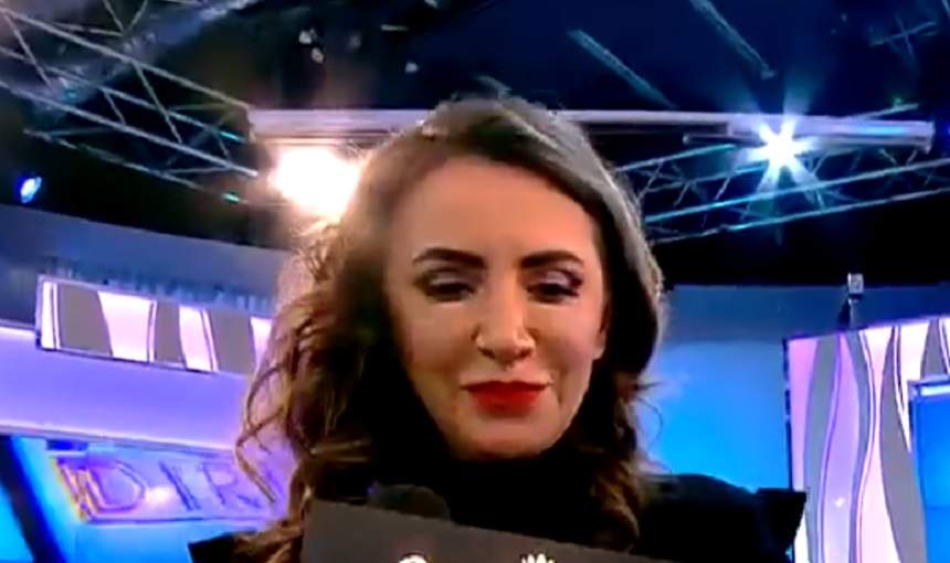 VIDEO / Mara Bănică, în lacrimi la "Acces Direct"! "Mirela nu îmi spune 'La mulţi ani'?"