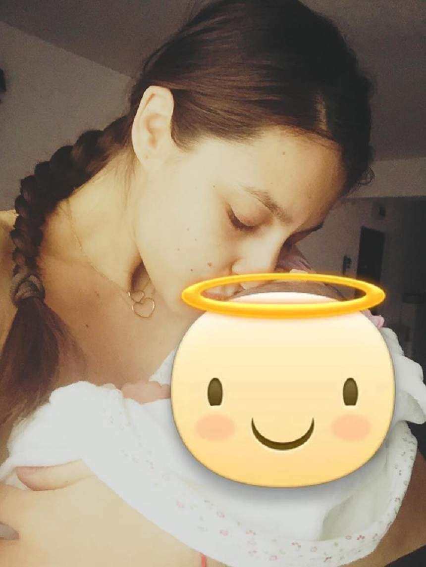 FOTO / O vedetă din showbizul românesc a născut în mare secret! Imaginea cu bebeluşul: „Mi-am propus ca sarcina şi naşterea să se petreacă...”