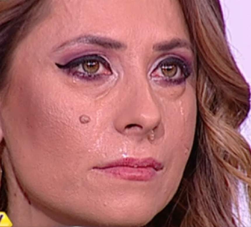 VIDEO / Lacrimi de durere în platou la "Agenţia VIP". Bianca Sârbu, impresionată de cuvintele lui Alexandru Arşinel