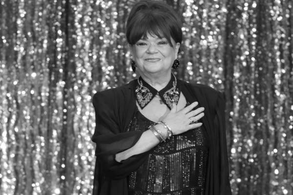 Unde şi când va fi înmormântată Cristina Stamate! Sicriul cu trupul neînsufleţit va fi depus la Teatrul Constantin Tănase marţi