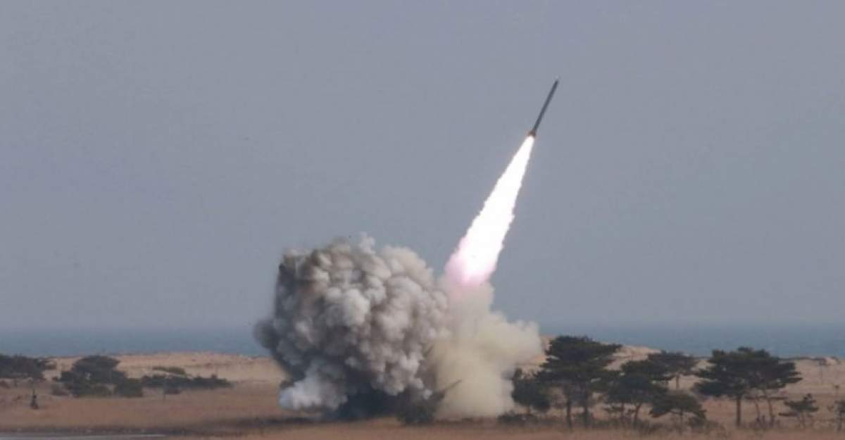 Coreea de Nord a lansat o nouă rachetă balistică. Ce se întâmplă în aceste momente