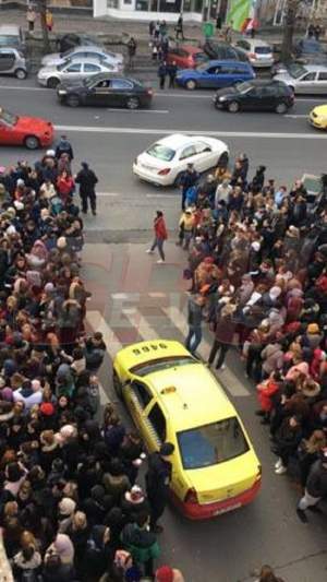 VIDEO / Poliția, intervenție de urgență la Oana Zăvoranu! Ce se întâmplă/ LIVE UPDATE
