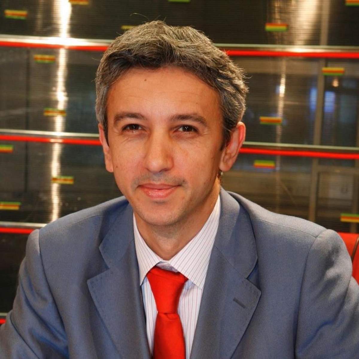 Cum i-a convins Dan Diaconescu pe judecători să îl elibereze din arest: "Vă rog să îi faceţi acest cadou fetei mele!"