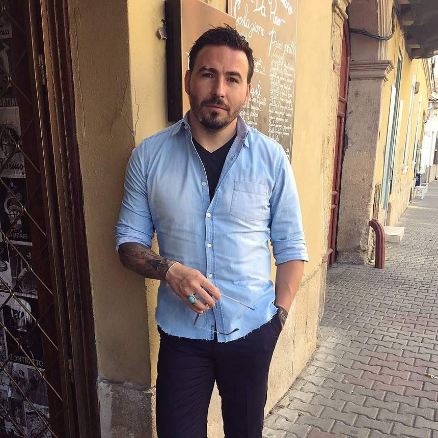 VIDEO / Adrian Cristea joacă pe degete femeile înstărite și nu se lasă ieftin. Ultimele cuceriri ale ”Prințului”