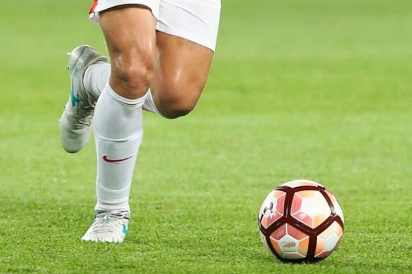Tragedie în sport! Un fotbalist a murit lovit de fulger!