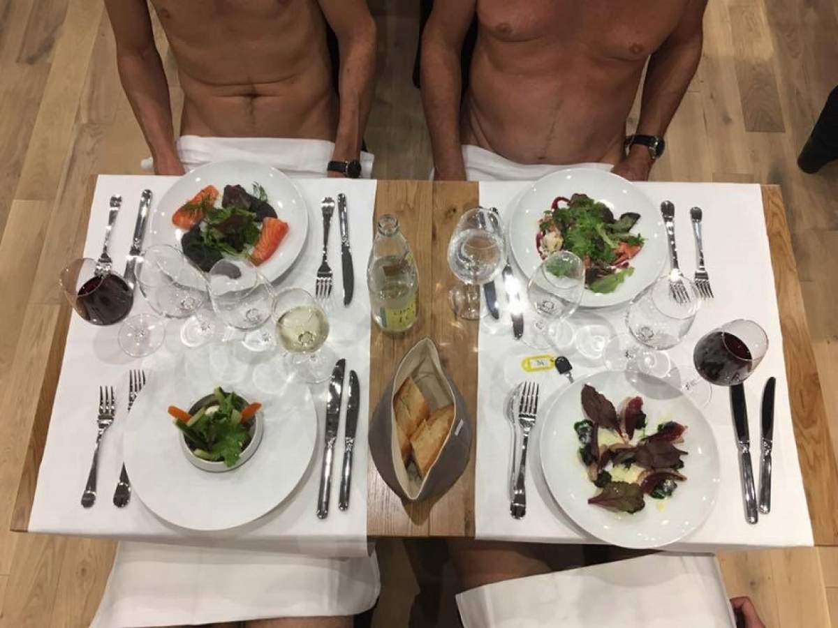 FOTO / S-a deschis restaurantul în care oamenii merg GOI, la cină