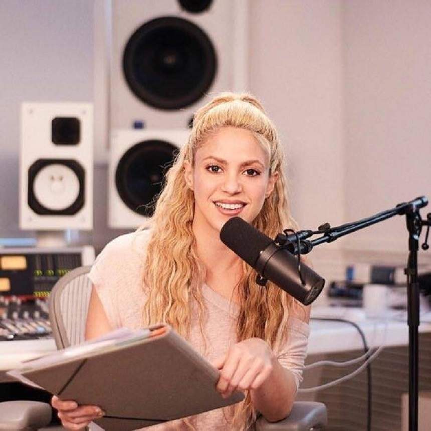 FOTO / După ce a infirmat despărţirea de Pique, Shakira a trebuit să facă anunţul trist: "Chiar dacă mă doare, ştiu că trebuie..."