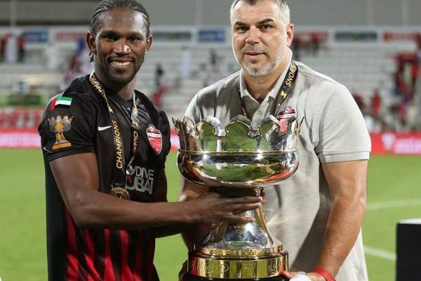 Trădarea anului în fotbal! Cosmin Olăroiu, gata să semneze cu rivala echipei pe care o antrenează!