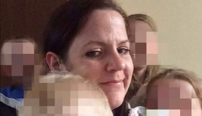 O mamă a patru copii a fost găsită moartă în casă. Cumplit ce a ieşit la iveală. Cauza decesului e tulburătoare