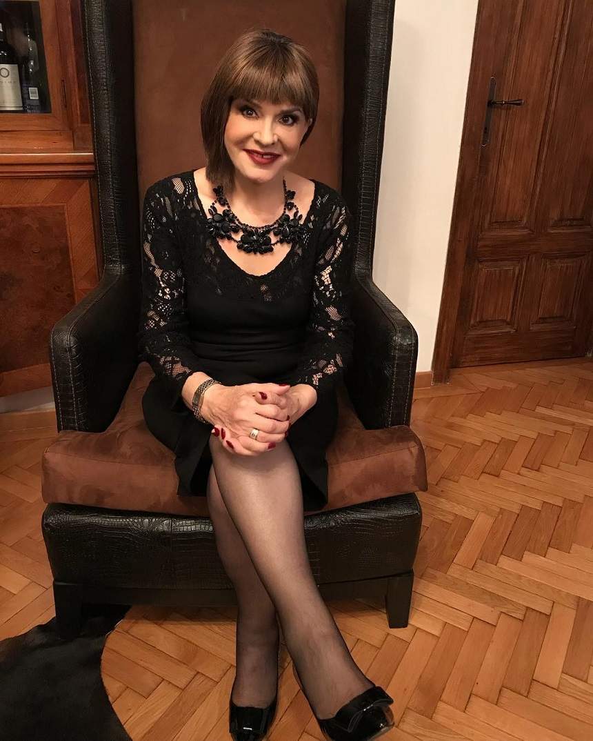 FOTO / Ionela Prodan, schimbare dramatică de look! Abia o recunoști pe cântăreaţa de muzică populară