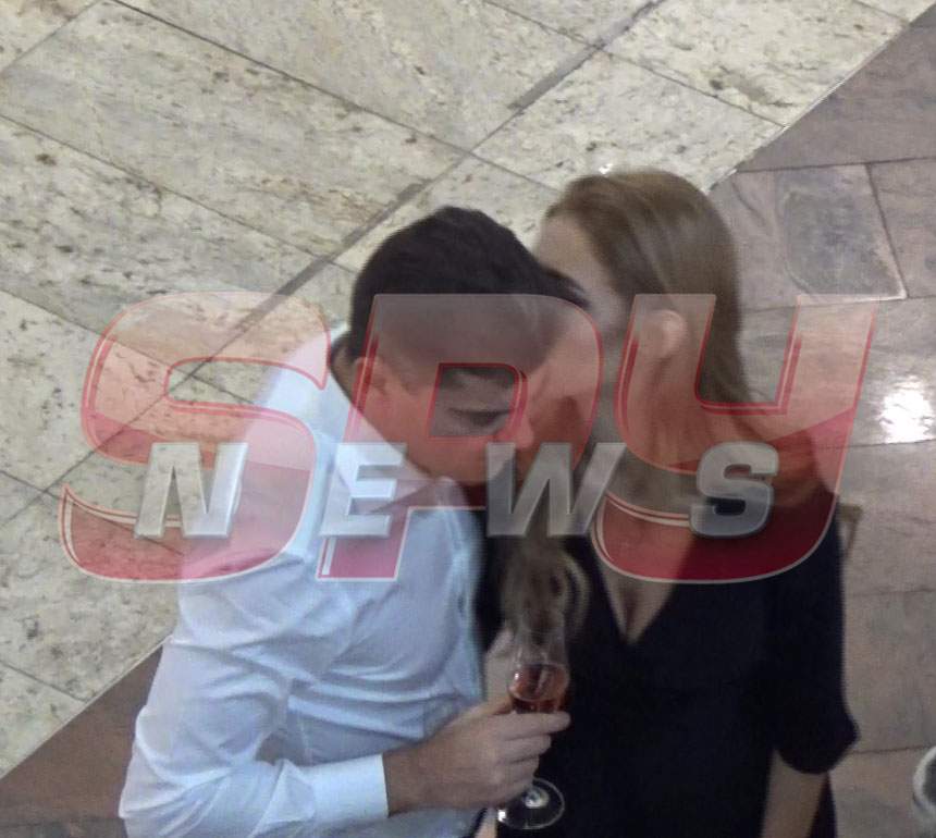 E clar, se iubesc la nebunie! Cum se comportă Cristi Boureanu cu Laura Dincă când cred că nu îi vede nimeni / Video paparazzi