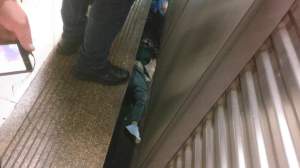 "Criminala de la metrou", arestare cu scandal! Cum au reacționat femeile din aceeași celulă