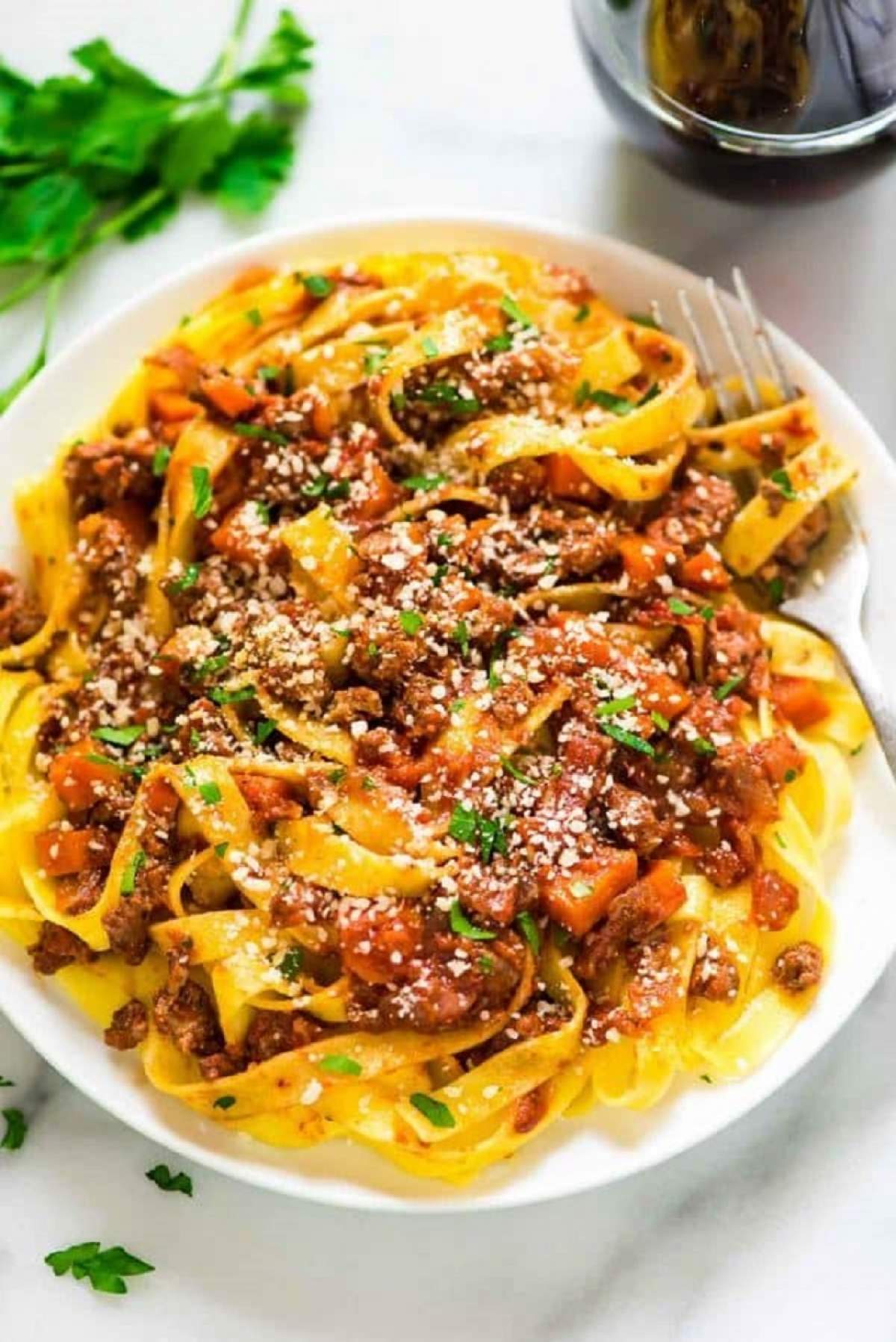 O masă delicioasă! Paste Bolognese