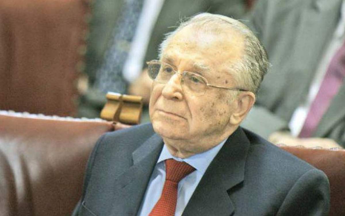 Vești de ultimă oră despre Ion Iliescu. Fostul președinte a ajuns de urgență la spital