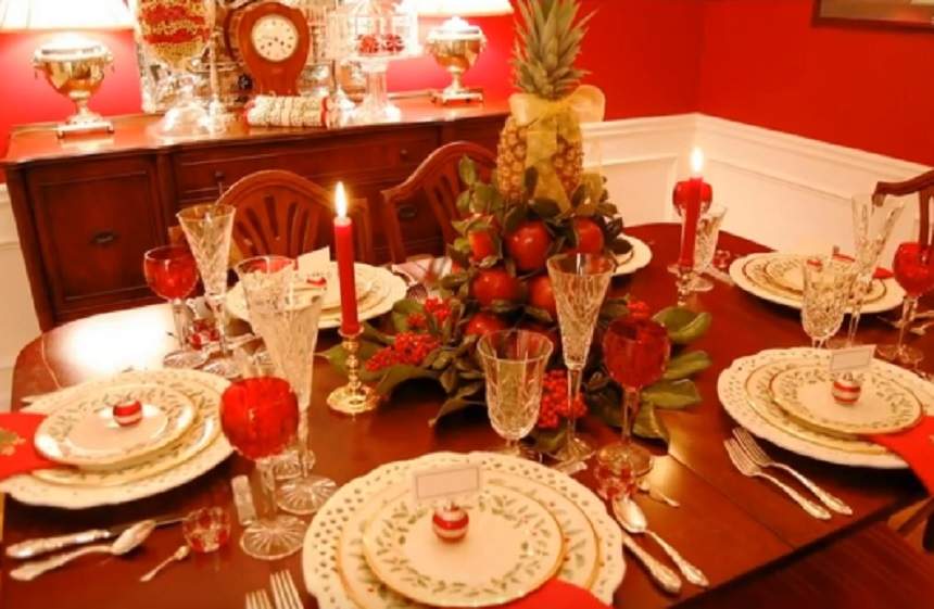 Iată cum trebuie să ornezi masa de Crăciun! Sigur îţi vei impresiona invitaţii
