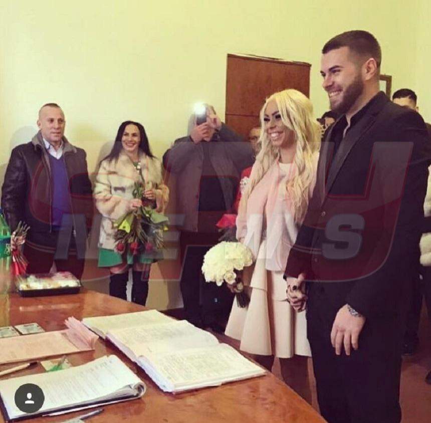 FOTO / Cristian Daminuţă s-a căsătorit! Primele imagini de la Starea Civilă