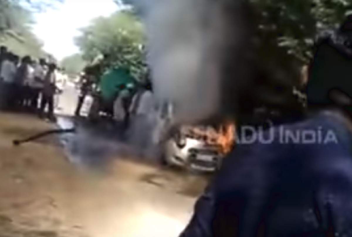 VIDEO / Şi-a încuiat cele două soţii în maşină şi le-a dat foc! Motivul pentru care a făcut asta e halucinant