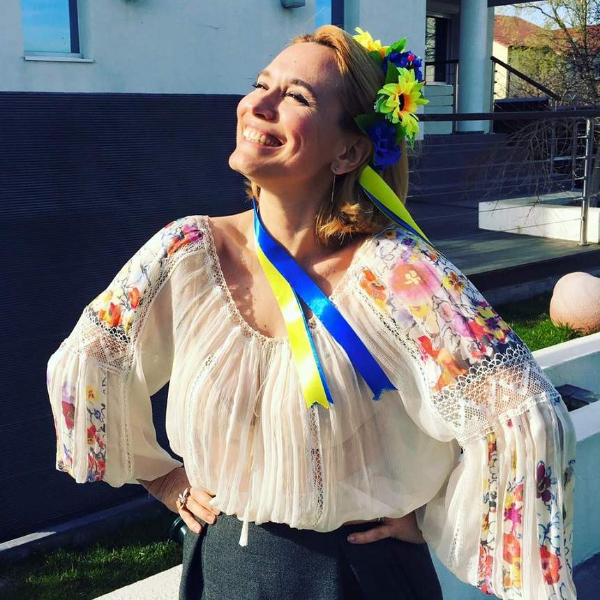 Andreea Esca, dată afară din casă de părinţi! "M-au lăsat pe preş"