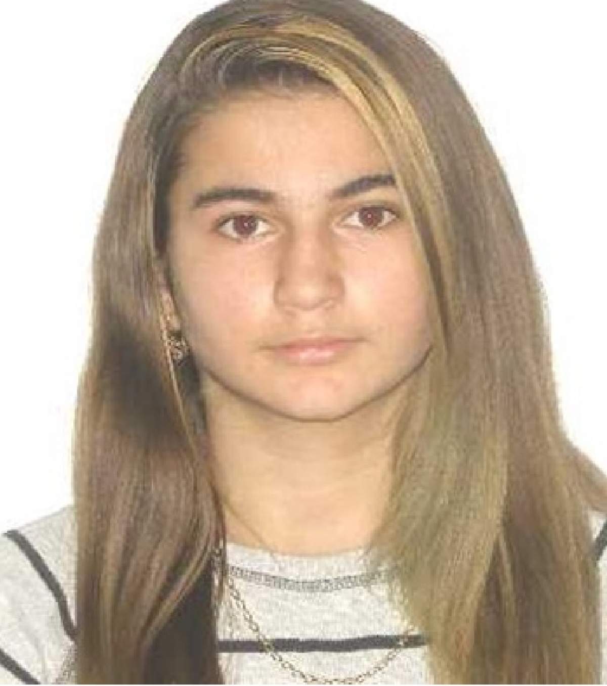 FOTO / Adolescentă de 15 ani din Timiș, dispărută de acasă! Nu e prima dată când fuge