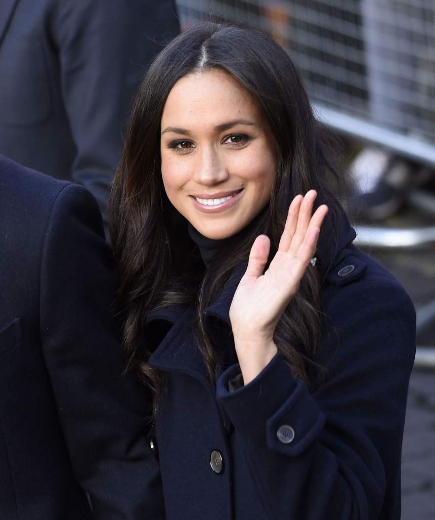 Fă cunoștință cu sosia logodnicei Prințului Harry. Asemănarea cu Meghan Markle este uluitoare