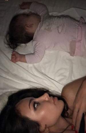 FOTO / Nu mai doarme de dragul fiicei! Ce face Mădălina Ghenea în miez de noapte