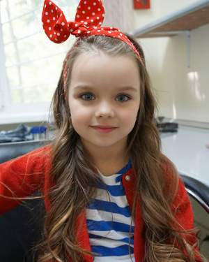 Cea mai frumoasă fetiță din lume, hărțuită la numai 6 ani. Uite ce mesaje tulbulătoare a primit Anastasiya Knyazeva!
