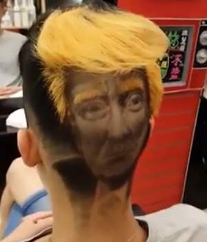 VIDEO de senzație /  Un bărbat și-a "împletit" fața lui Trump în păr. Uite rezultatul!